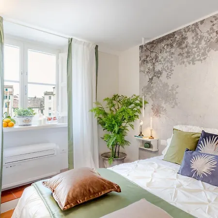 Casa Colosseum, A Million Dollar's View: The Colosseum. Luxury 1 Bedroom 1 Bathroom